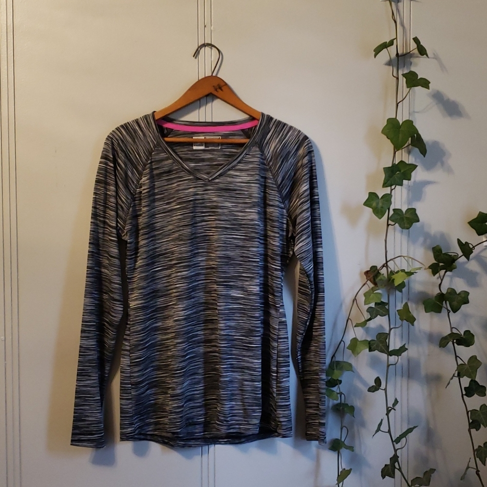 Long sleeved active wear